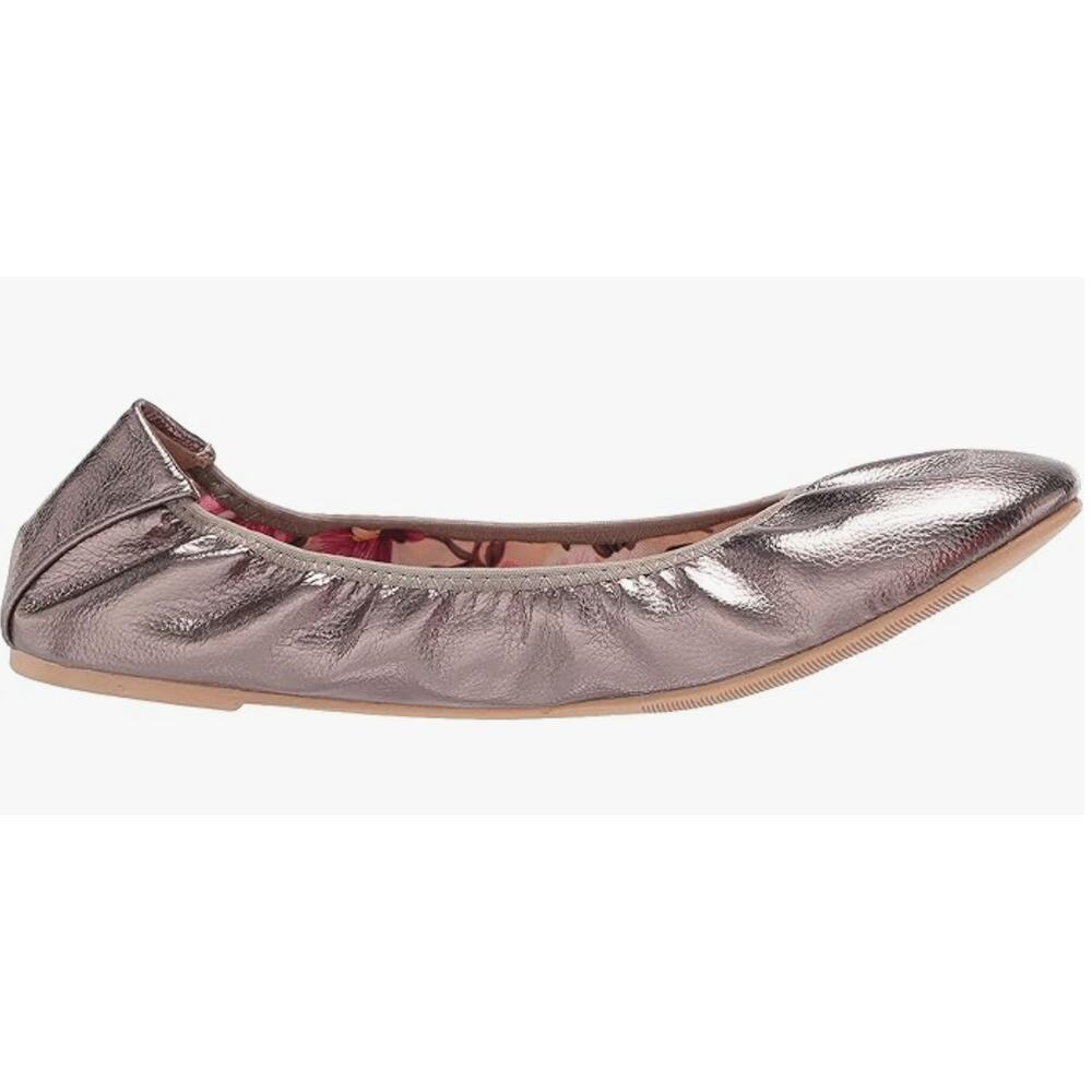 Journee Collection Metallic Flats - Picture 2 of 4
